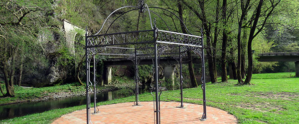 pergola fer forge prix